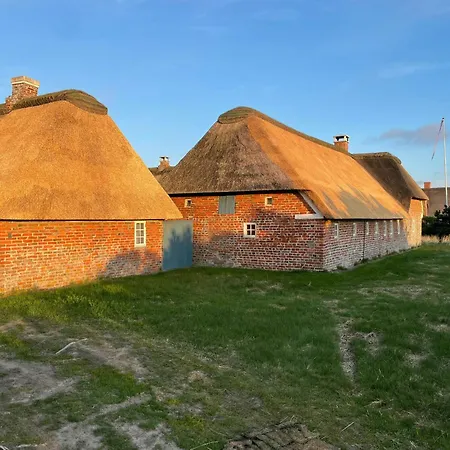 Holiday home Protected Farm From 1798 By Blavand Beach *