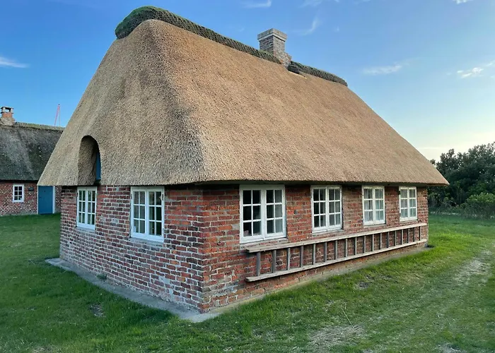 Protected Farm From 1798 By Holiday home Blavand